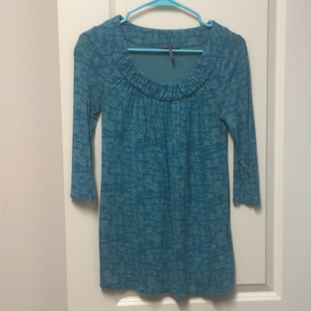Kristin Davis tunic